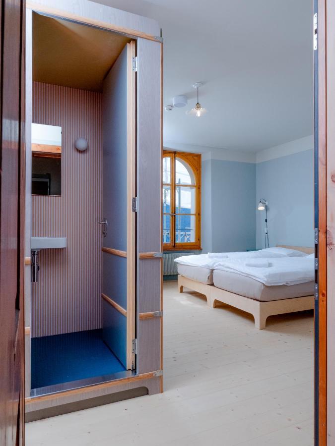 Grand Hotel Du Cervin - Auberge De Jeunesse Et Spa Saint-Luc Zewnętrze zdjęcie